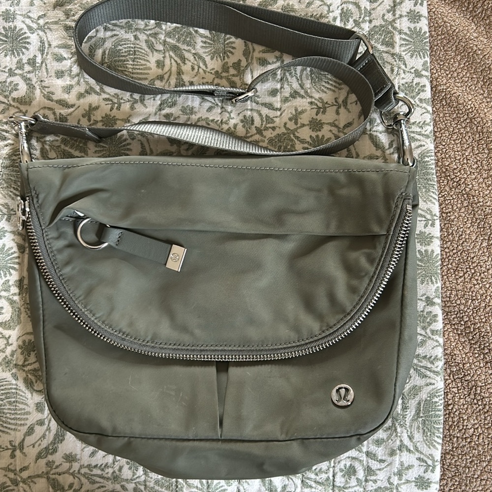 Lululemon All Night Festival Bag 5L